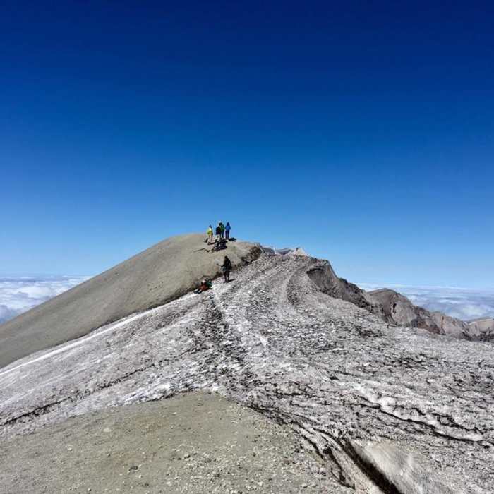 Near Mount St. Helens Summer Climbing Route: Monitor Ridge