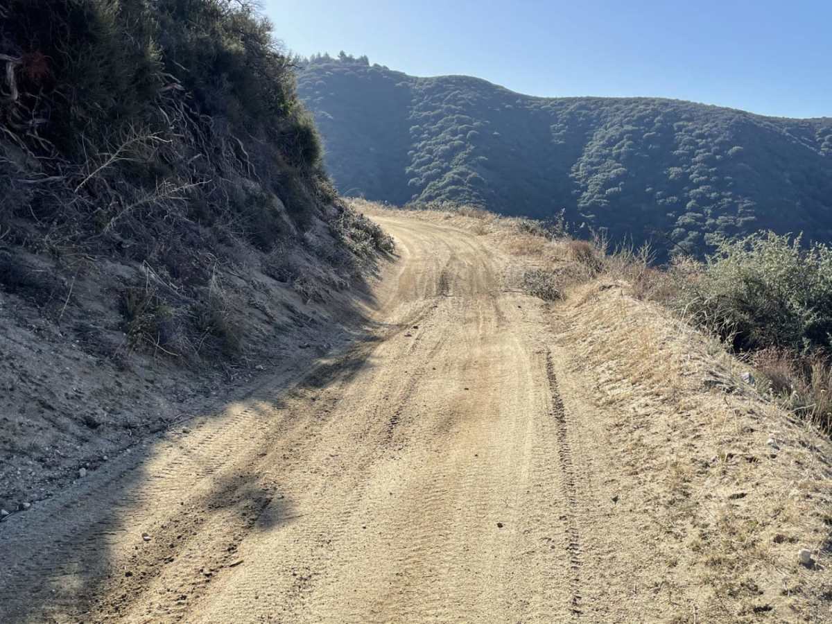 Tule Divide photo 2