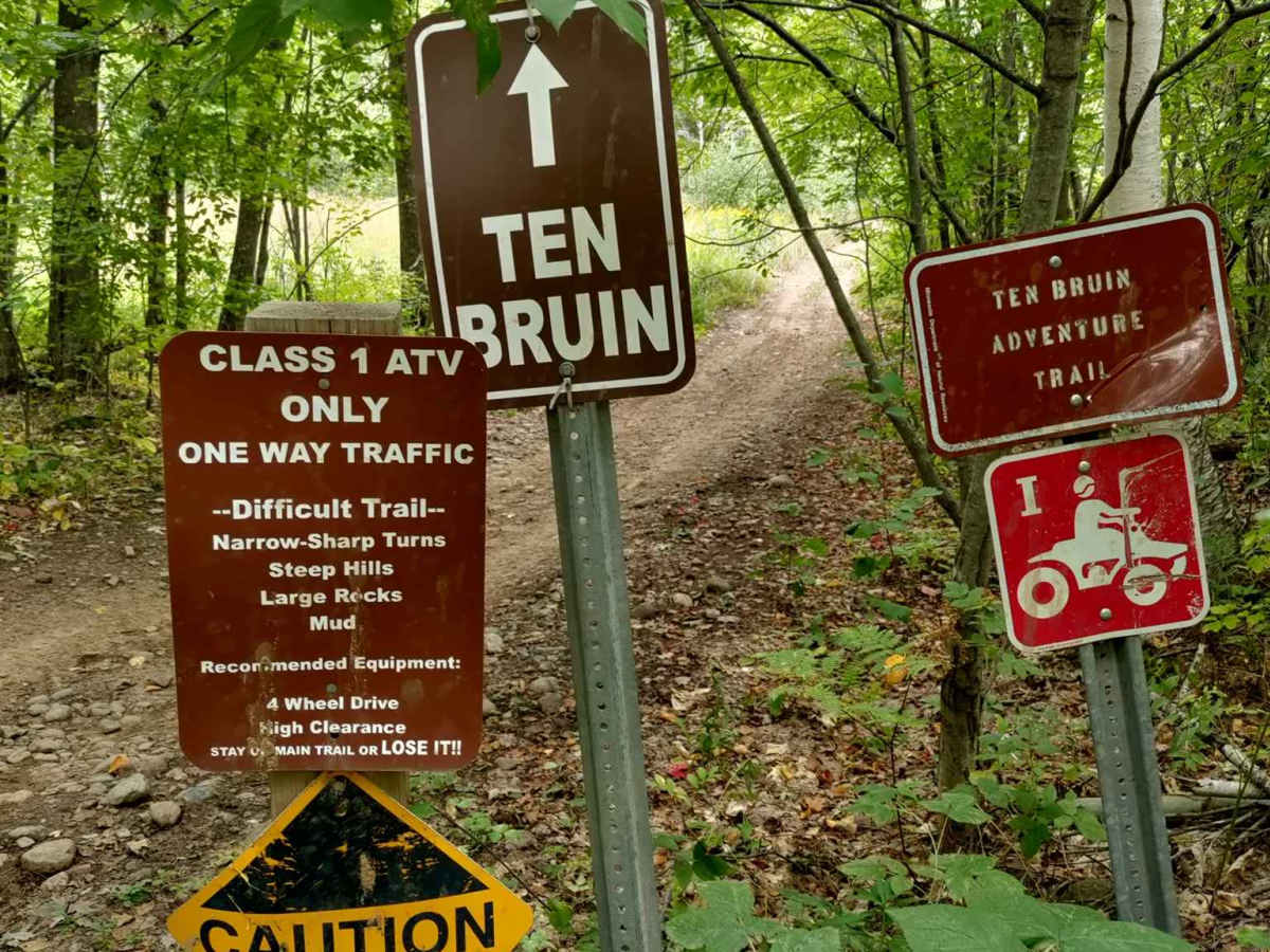 Ten Bruin-Red Top trail photo