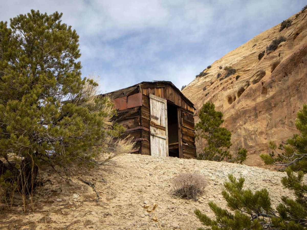 Devils Canyon & Copper Globe Mine photo 4