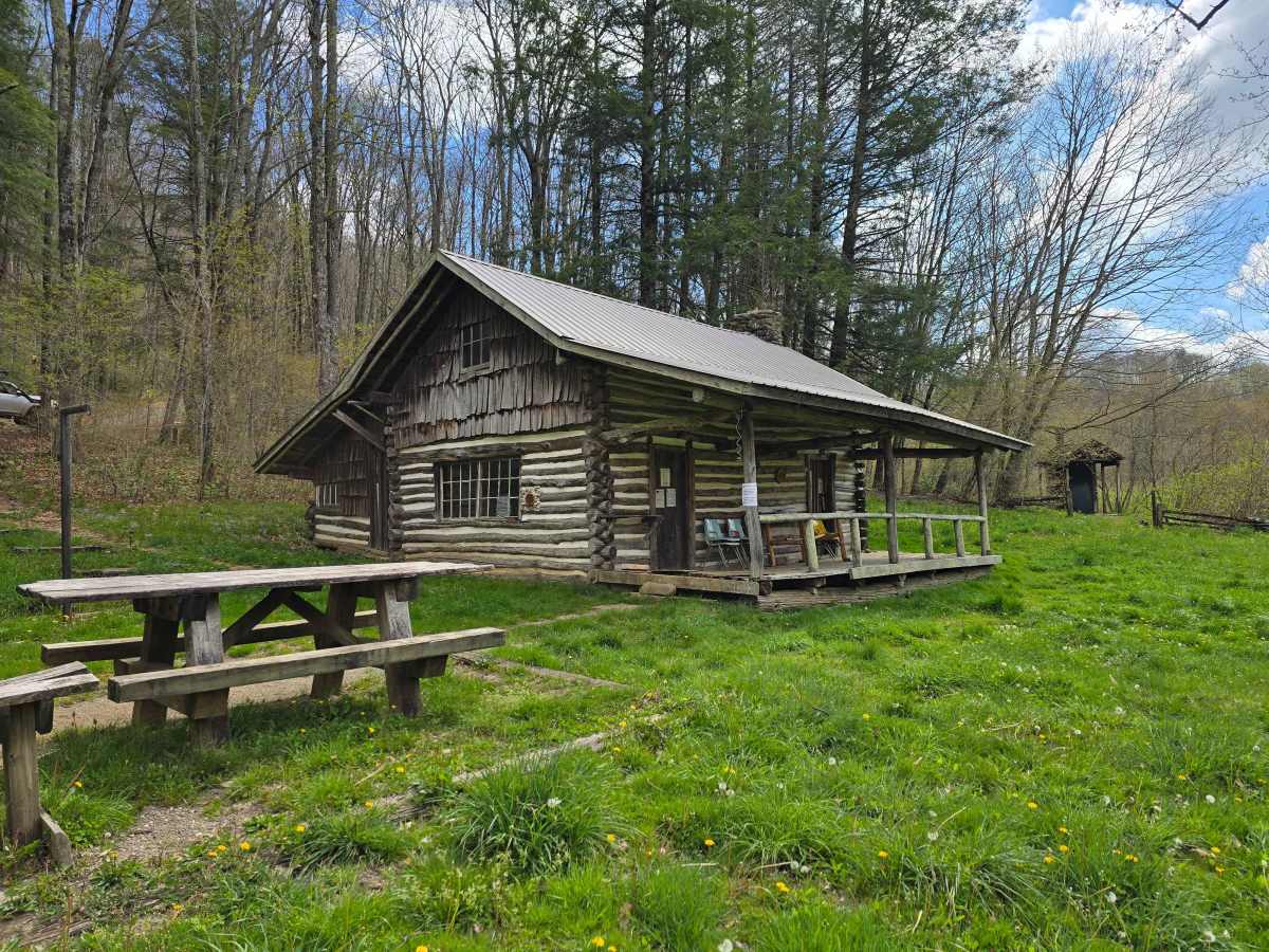 Swan Cabin - FS 807 photo 4