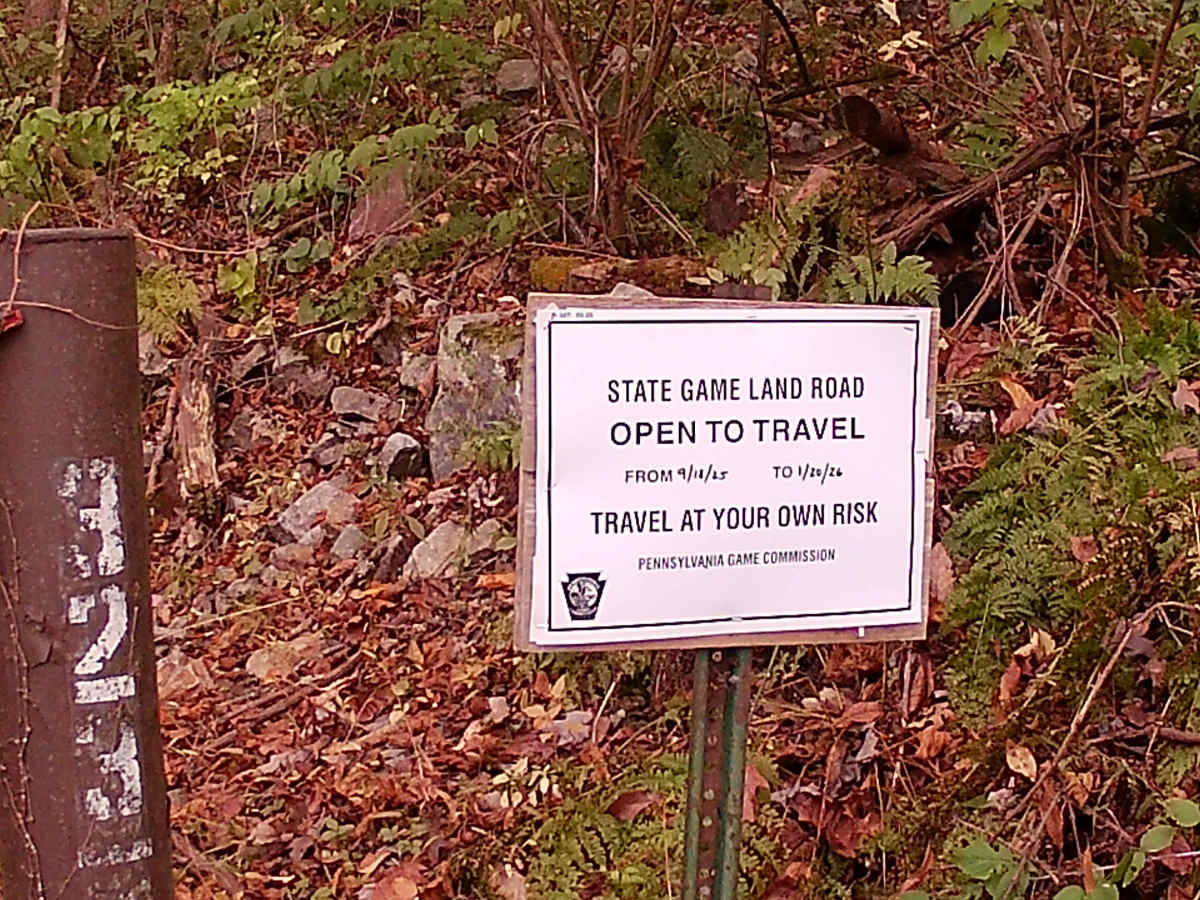 Lamb Gap Trail photo 2