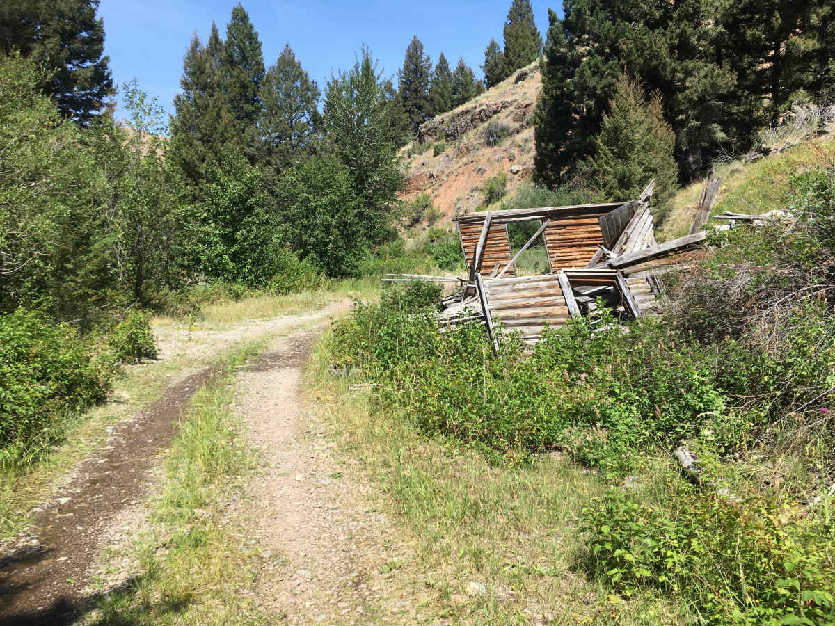 Copper Queen Mine  Road  photo 3