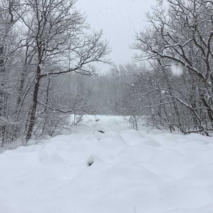 Ringing rocks in winter Near Ringing Rocks Loop