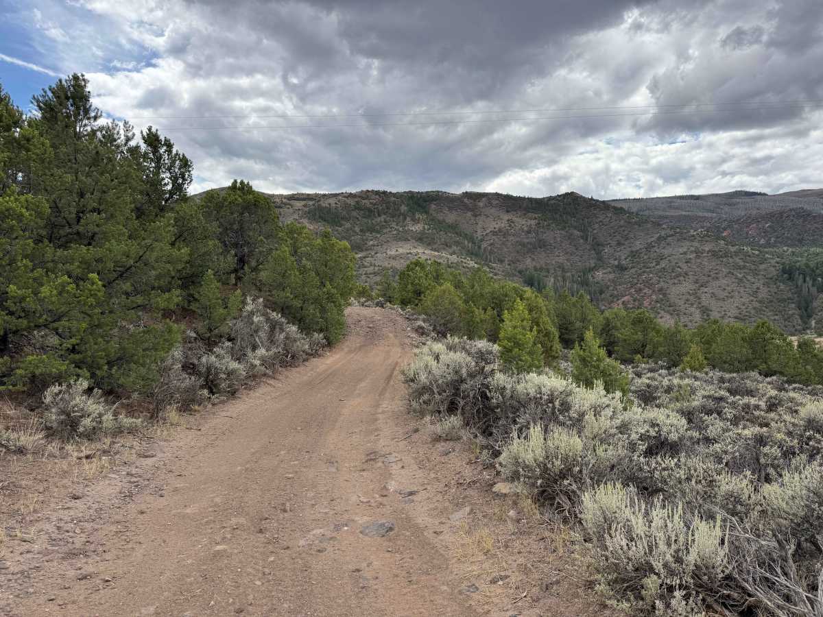 Little Cemetery Road photo 4
