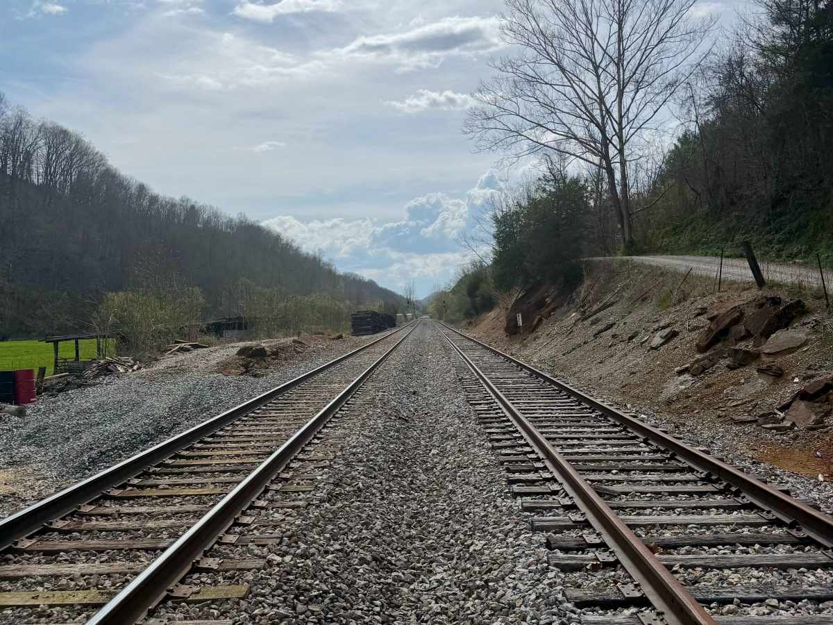 Rollercoaster Road  trail photo