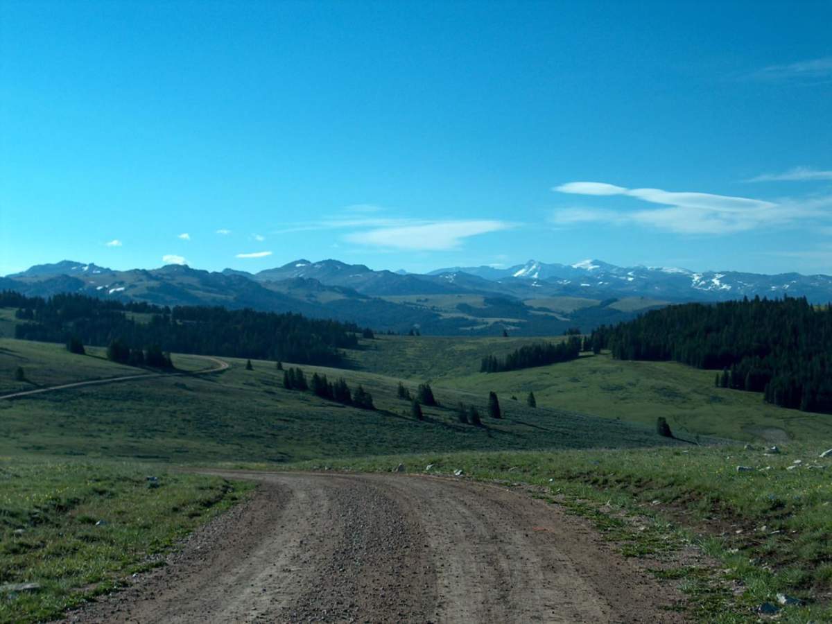 Hunt Mountain Road photo 2