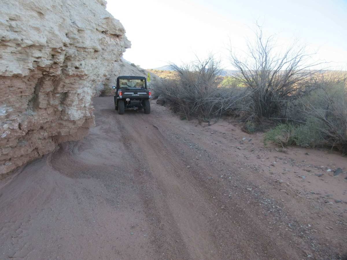 East Mesa Wash trail photo