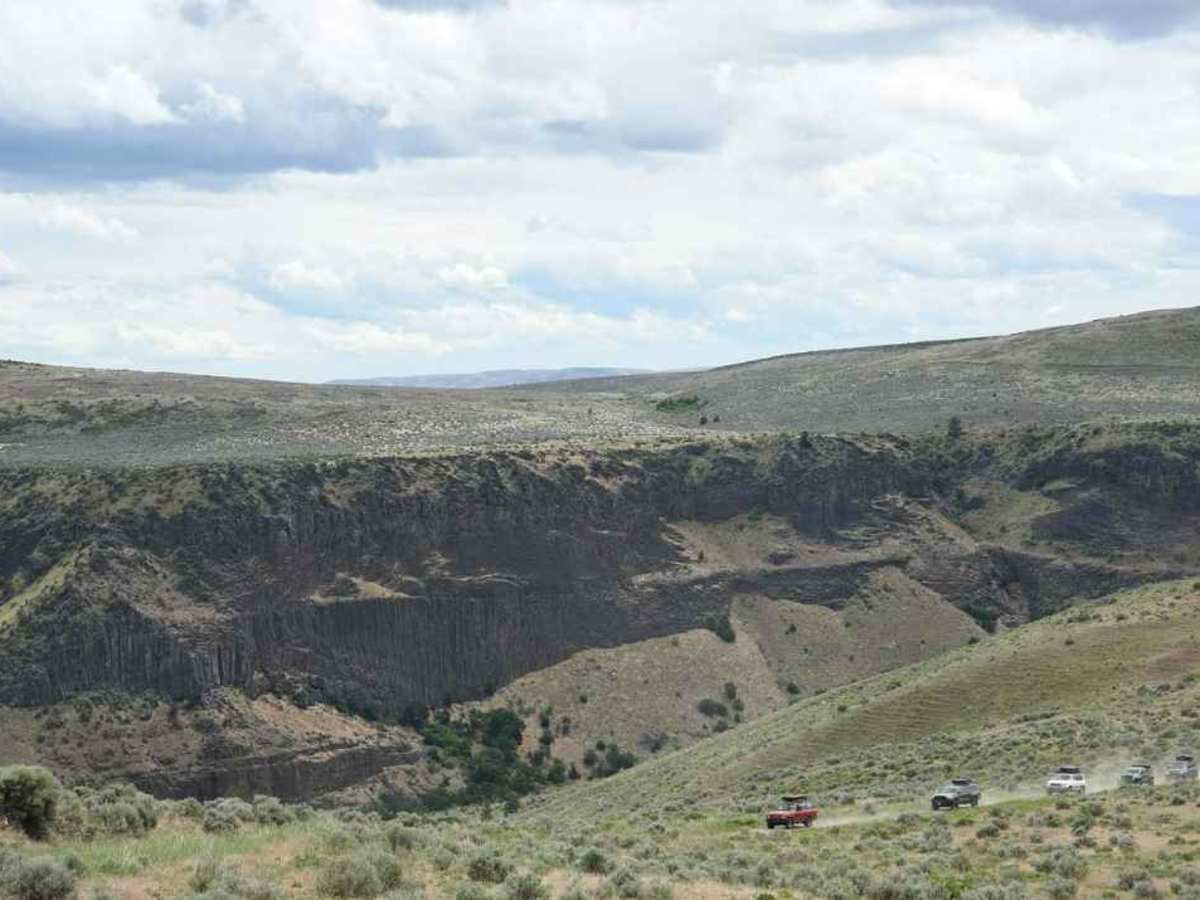 Bethel Ridge Tie Road trail photo