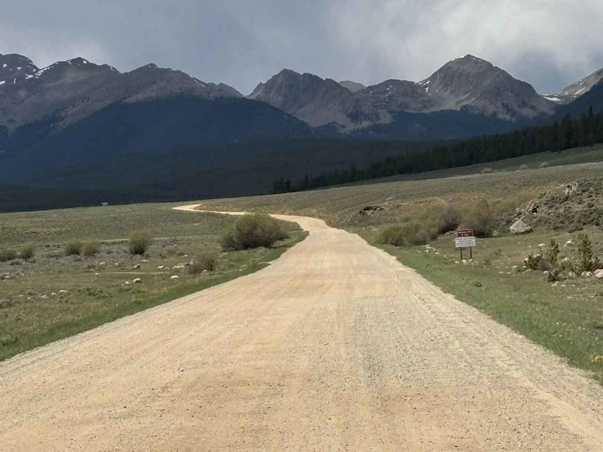 Taylor River Road photo 6