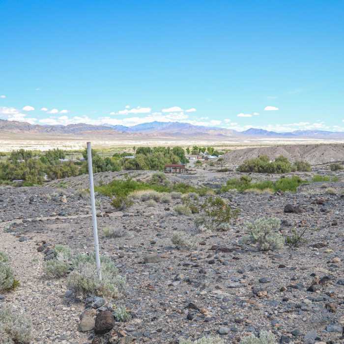 Near Shoshone Historic Loop Trail