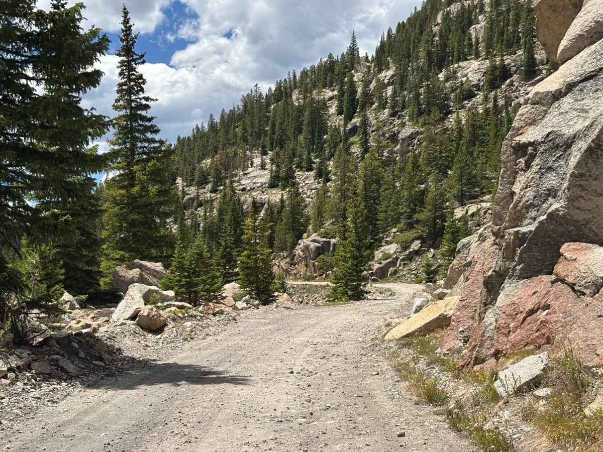 Frying Pan Road - Hell Gap trail photo