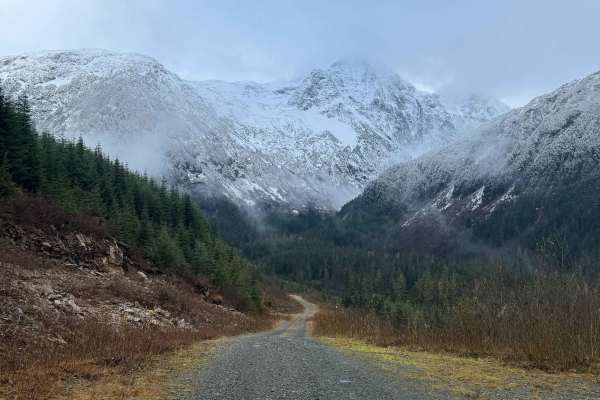Hoult Creek Road
