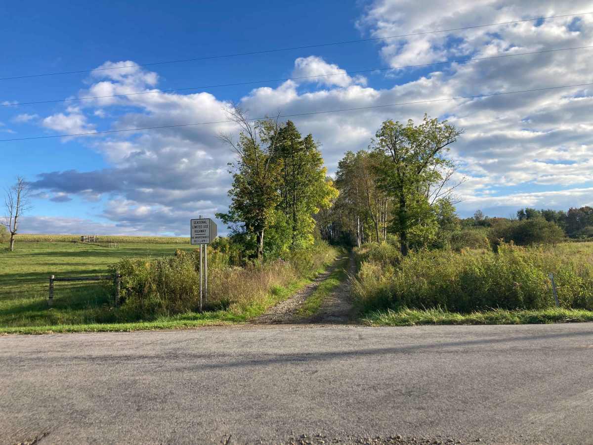 Space Road trail photo