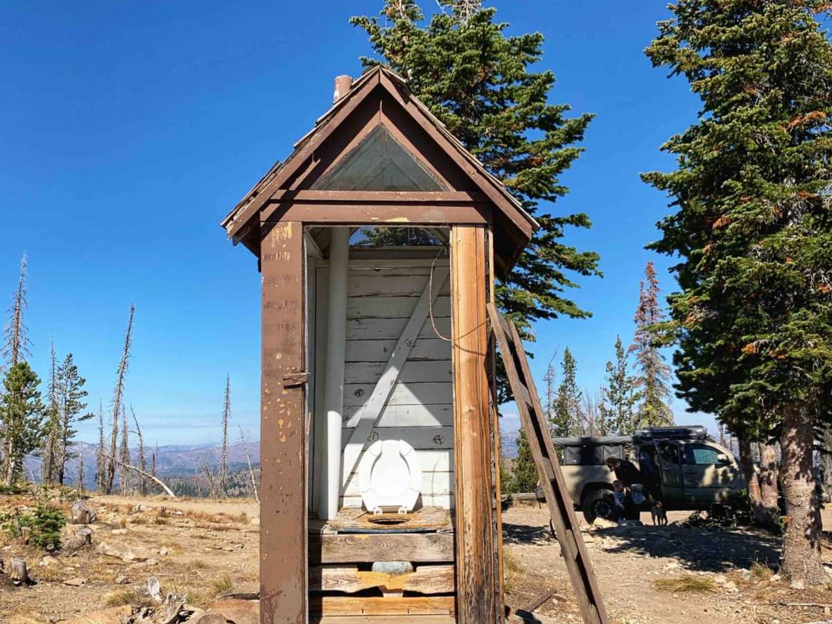 Basin Butte Lookout Tower photo 3