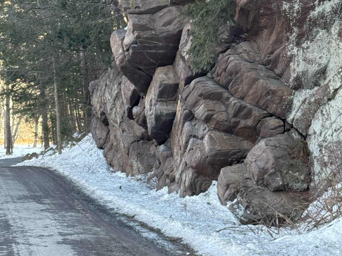Tunnel Road photo 4
