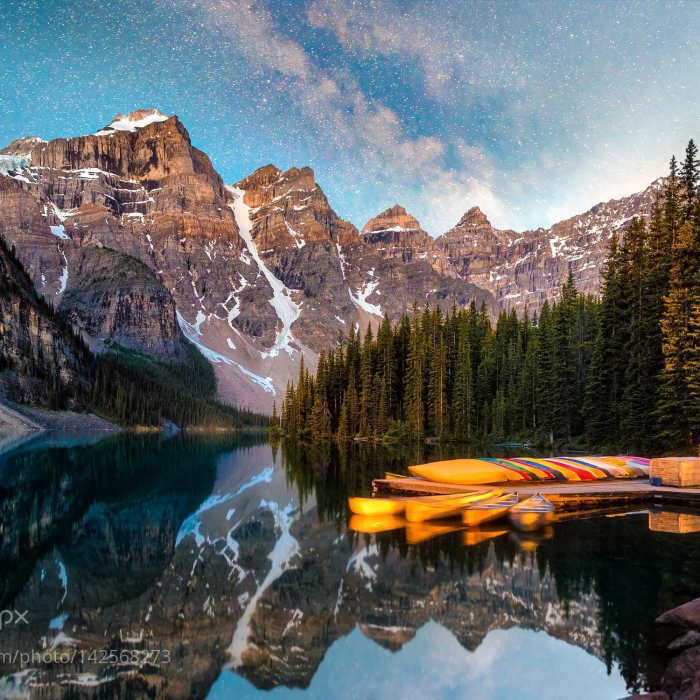Near Moraine Lake Viewpoint Trail