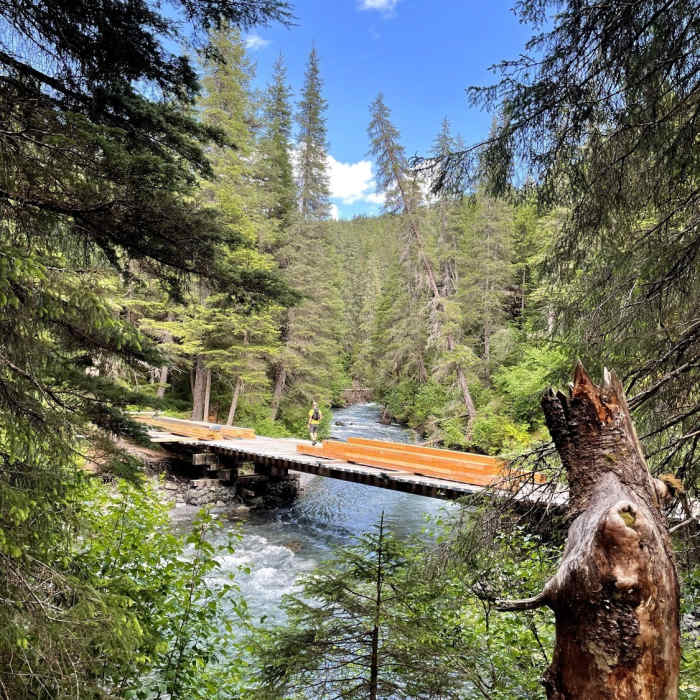 Near Winner Creek to Hand Tram