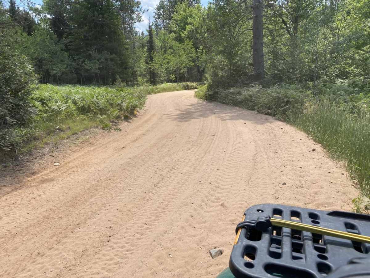Keyes Lake Loop trail photo