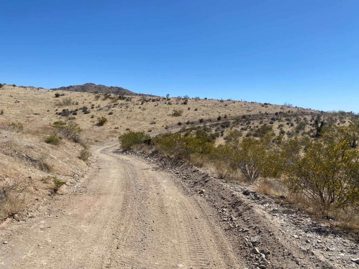 Witney to Lake Mead trail photo