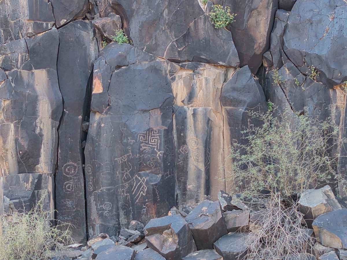 Hidden Glyph Run photo 4