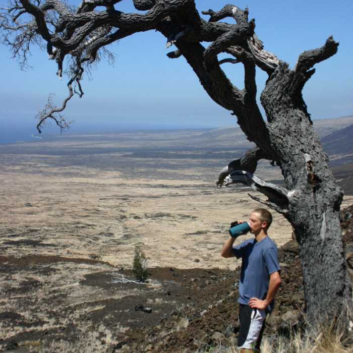 Near Hilina Pali Overlook Loop