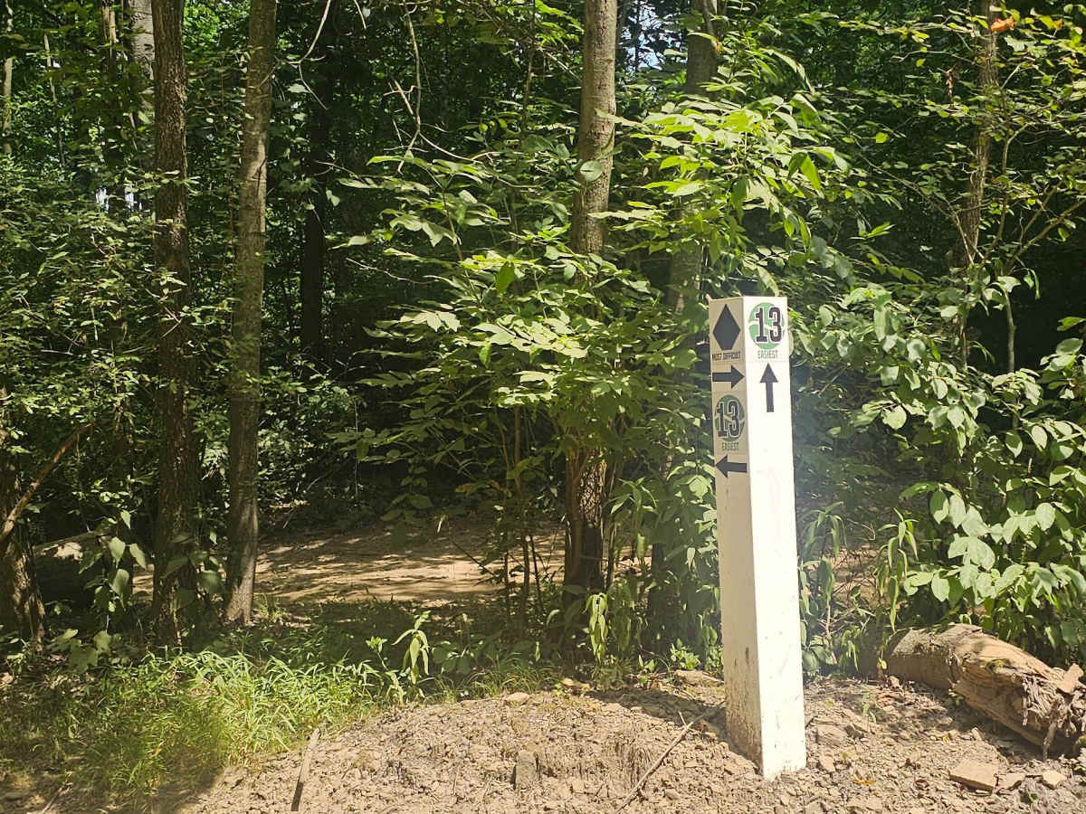 Trail 13 photo 5