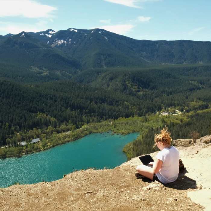 I call this one "Laptop Lady on the Ledge". Clearly, Rattlesnake Mountain is a popular and achievable hike. Near Rattlesnake Mountain Trail