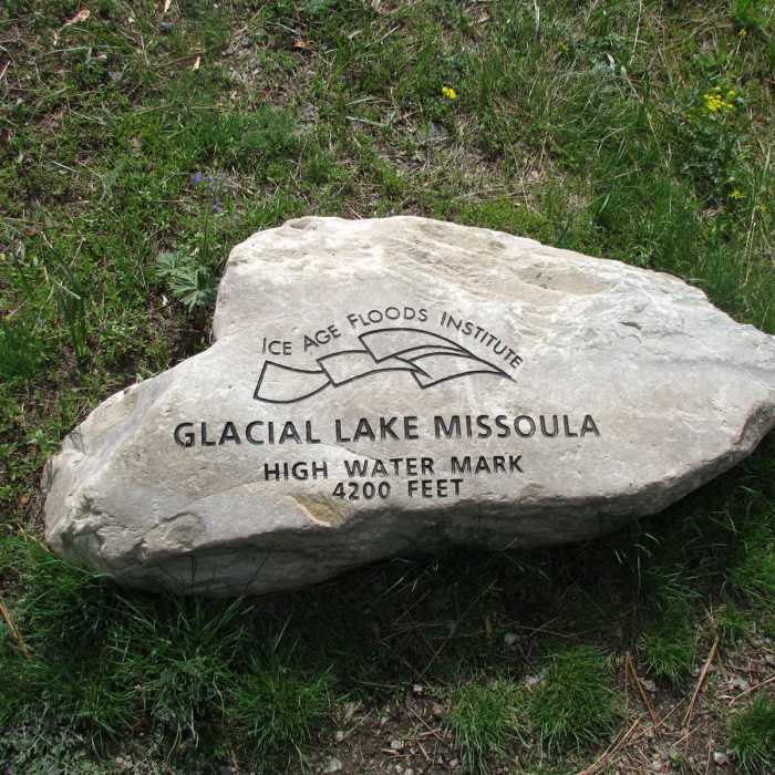 Near Mount Jumbo Saddle Trail