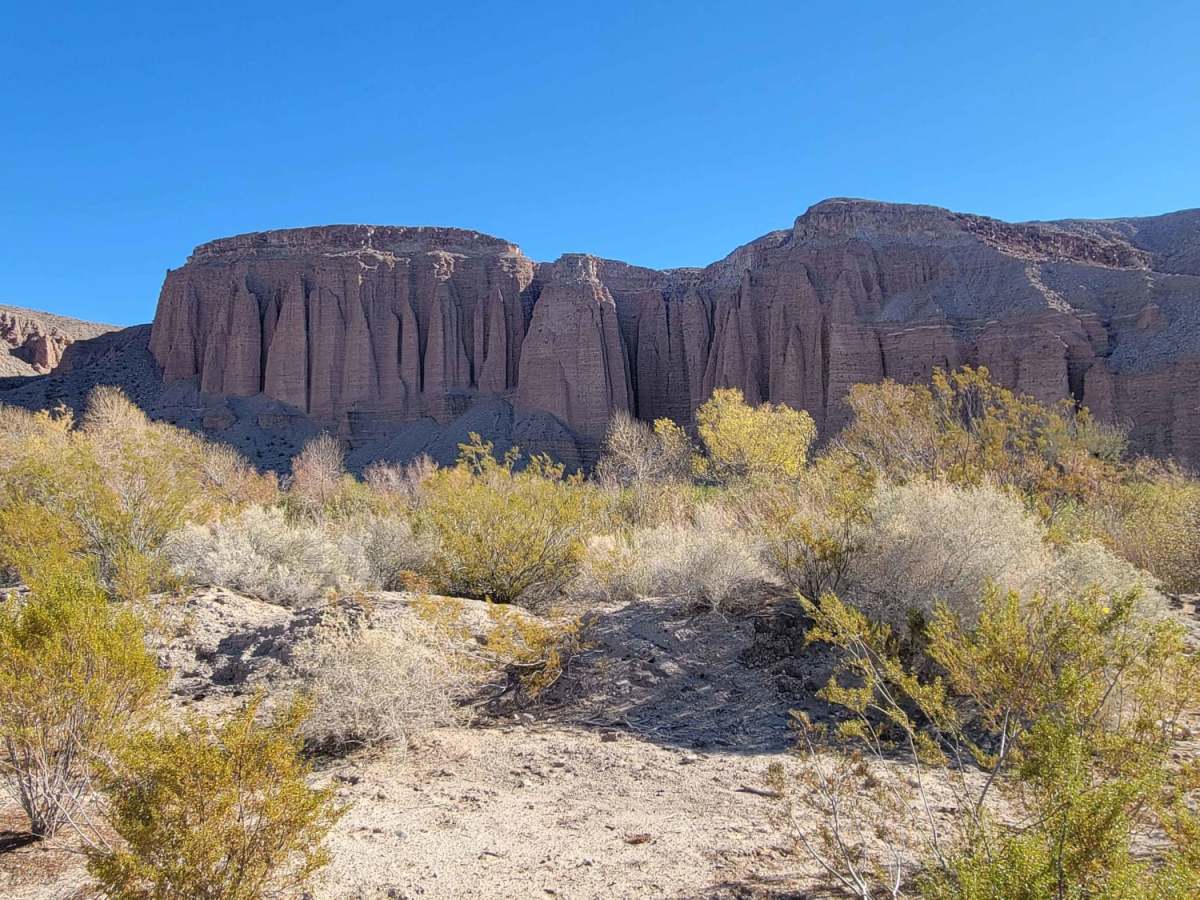 Mormon Canyon trail photo