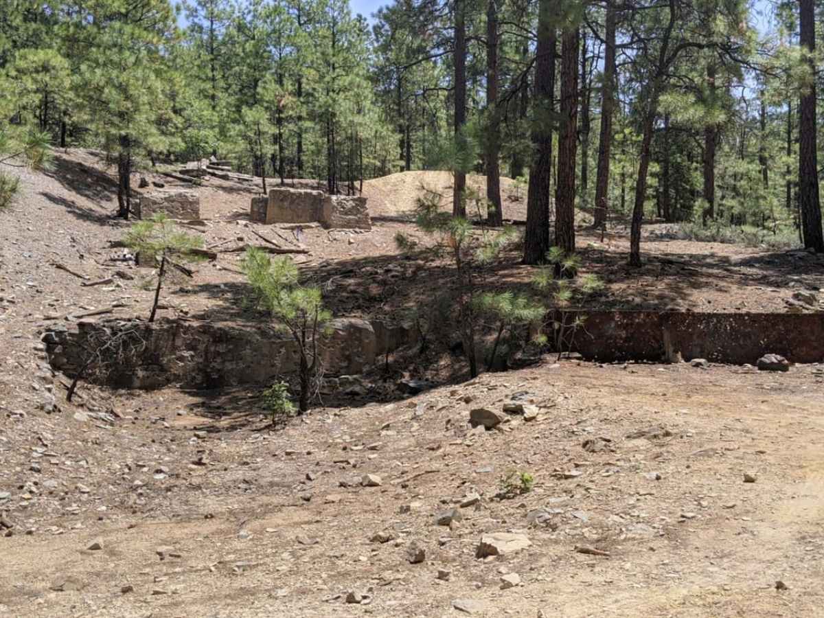 Bannie and Amulet Mine photo 3