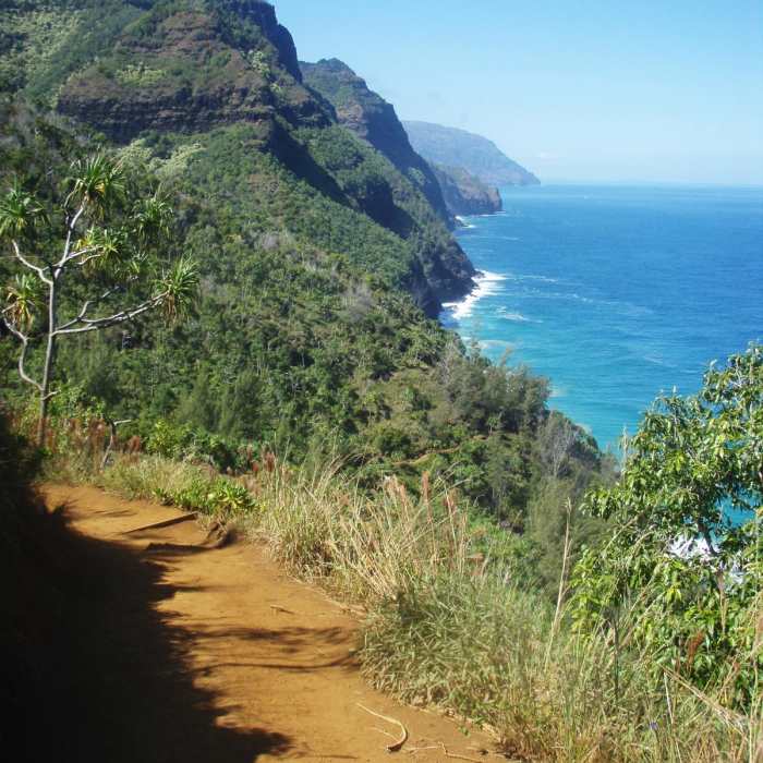Near Kalalau to Hanakapia'i Beach Near Kalalau to Hanakapia'i Beach