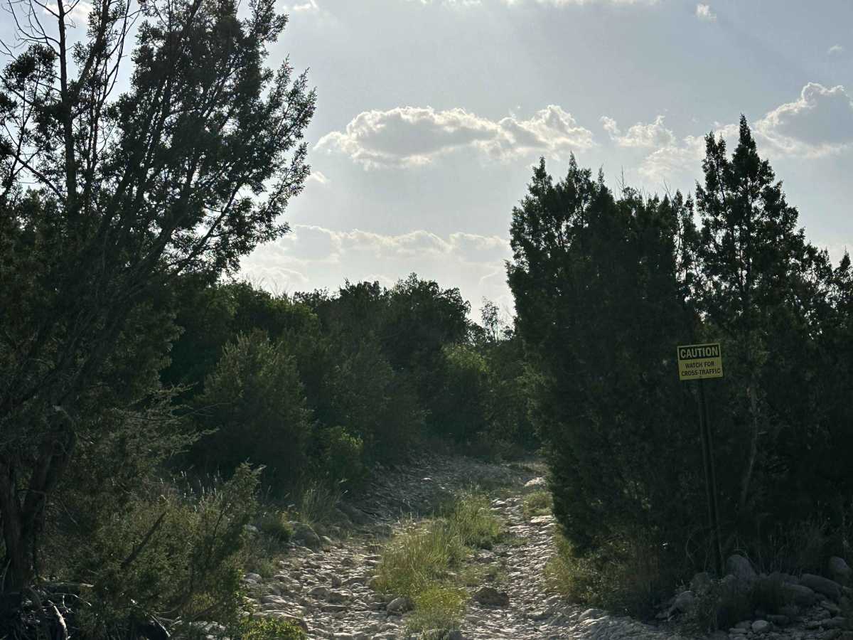 Big Draw Trail - V27 photo 6