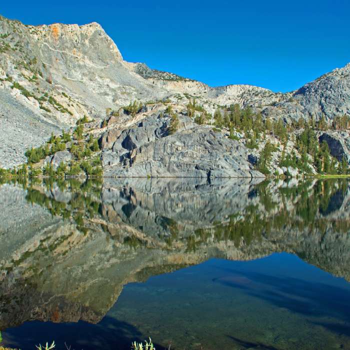 Near Graveyard Lakes #28E15