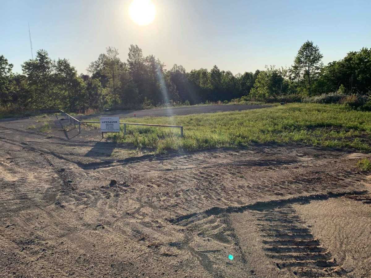 Warrior Cemetery Road photo 4