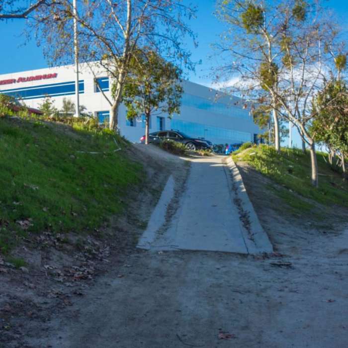 Near Serrano Creek Trail