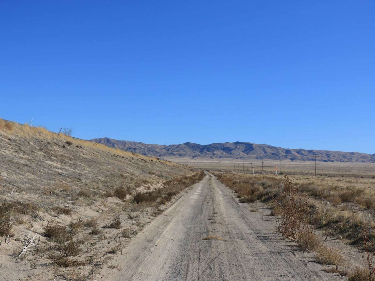 Deseret Wells Road photo 3