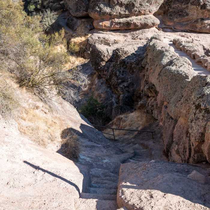 Near Bear Gulch Caves Near Bear Gulch Caves
