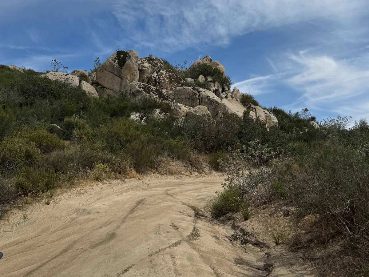 Bee Canyon photo 6