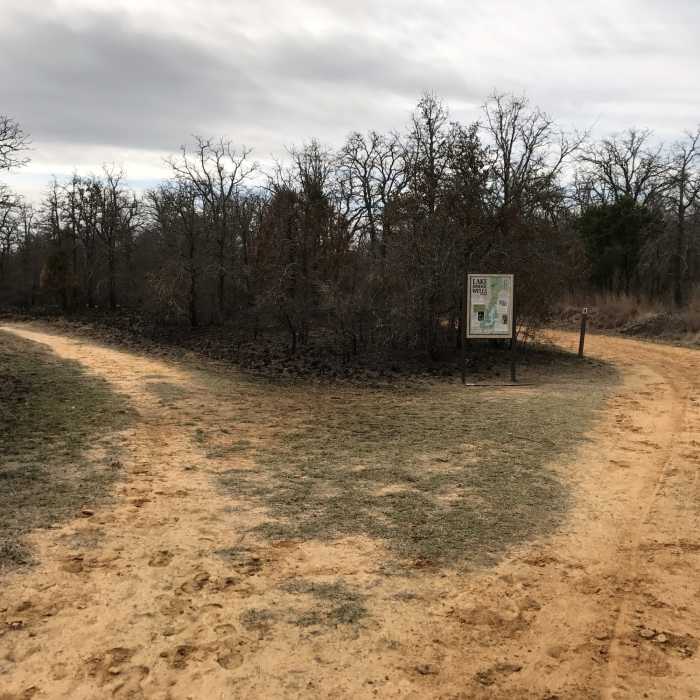 This point marks the junction of the Black Trail with the Green Trail. Near Cross Timbers Black Trail
