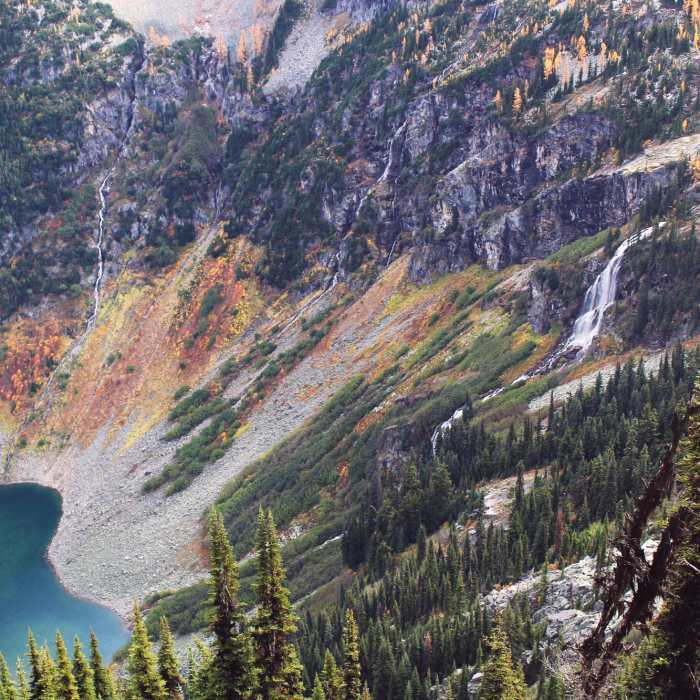 Waterfalls feeding into one of the lakes. Taken in early October. Near Maple Pass Trail #470