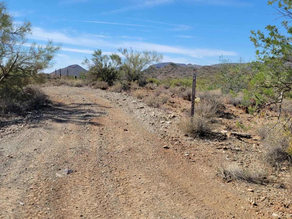 9949 to Black Canyon Trail trail photo