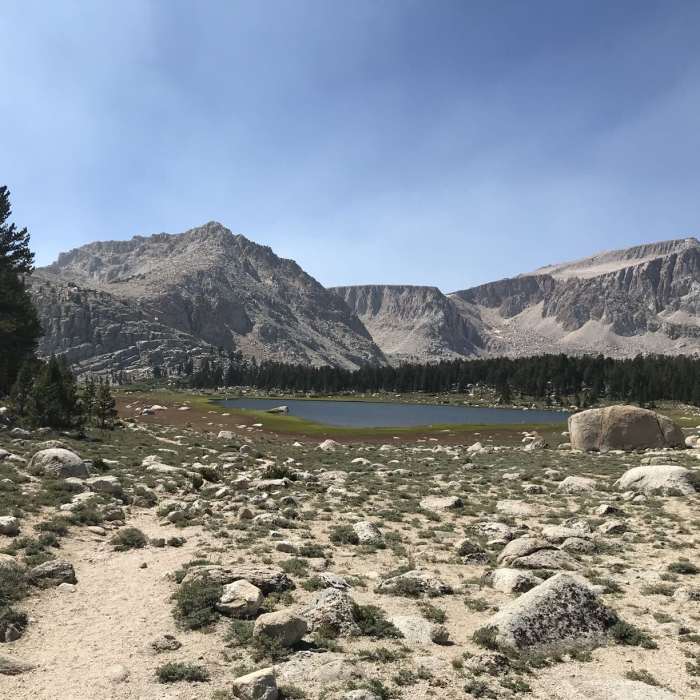Near Cirque Lake Trail