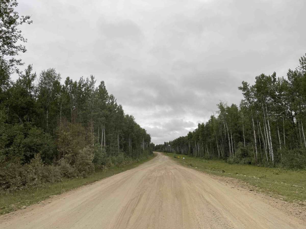 Stewart Lake Road photo 4