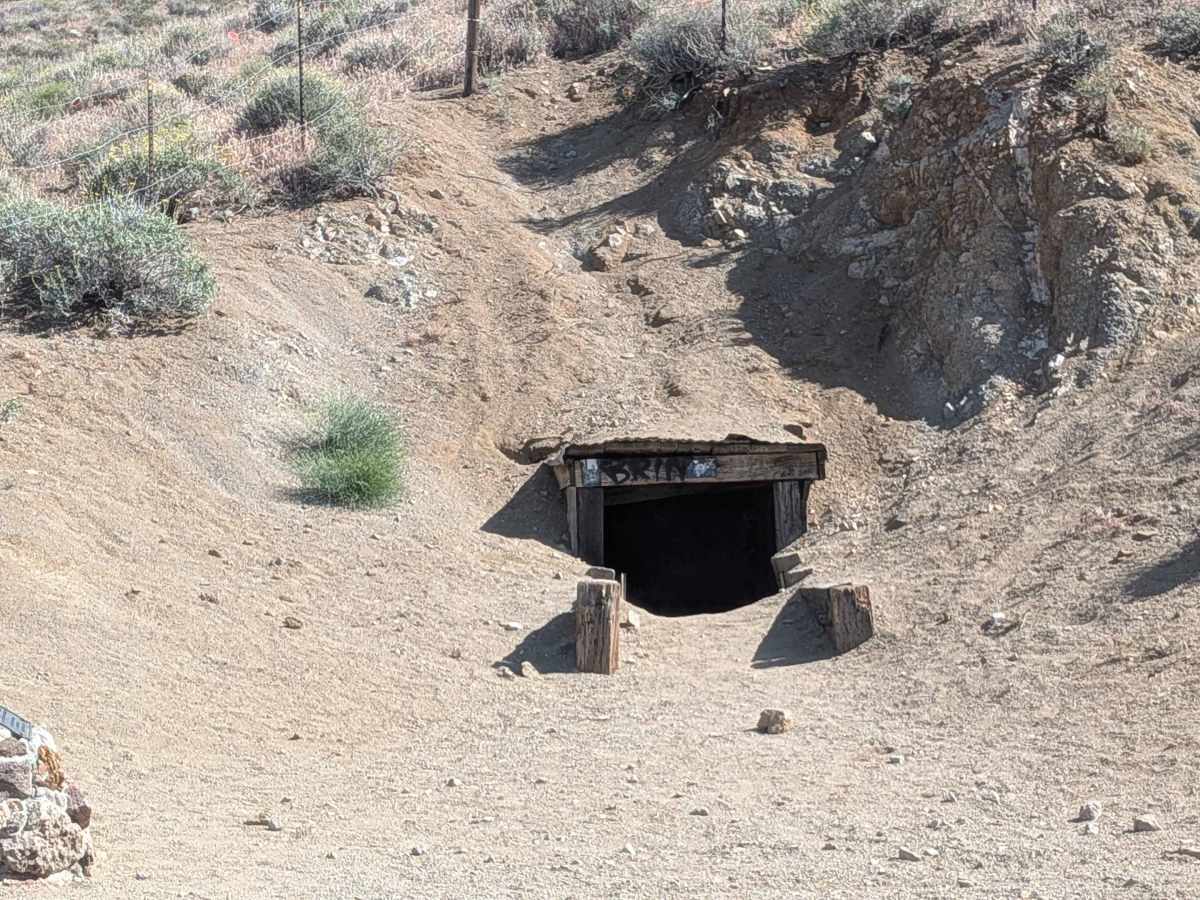 Burro Schmidt Tunnel - BLM EP103 photo 6
