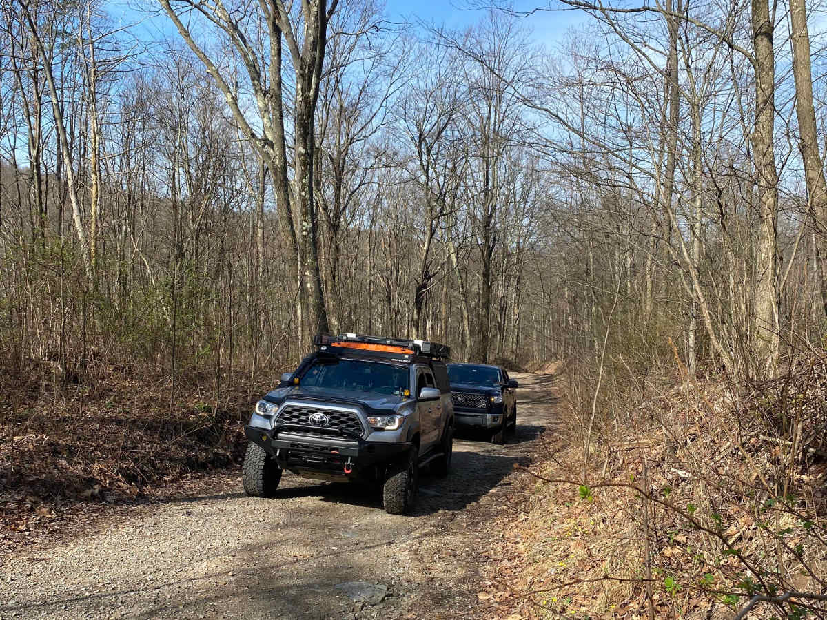 Middle Fork Road trail photo