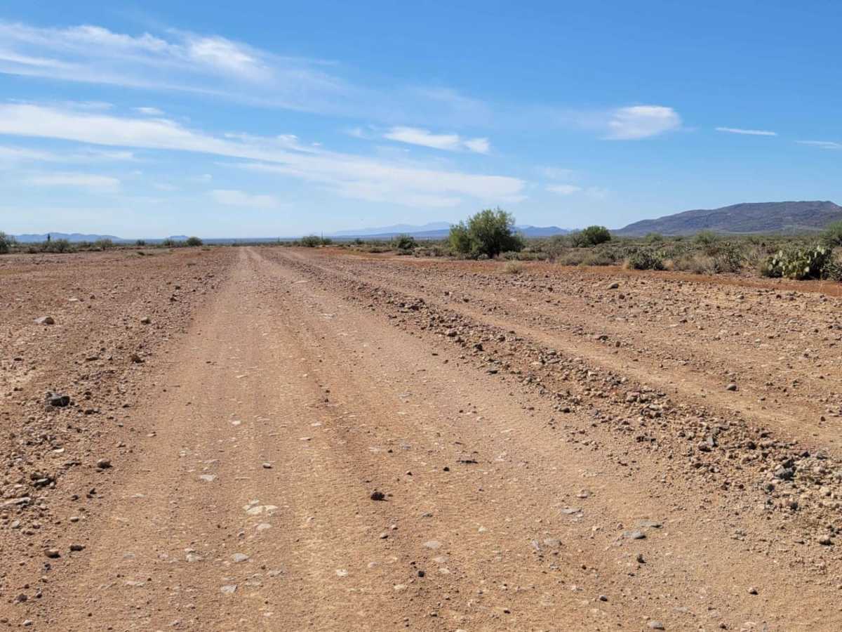 El Paso Pipeline Road photo 4