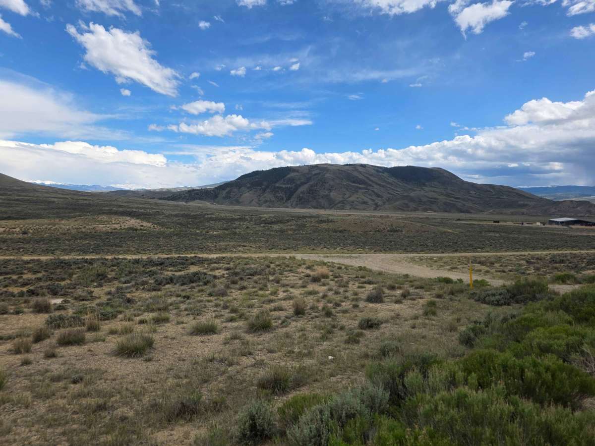 West Red Mountain photo 3