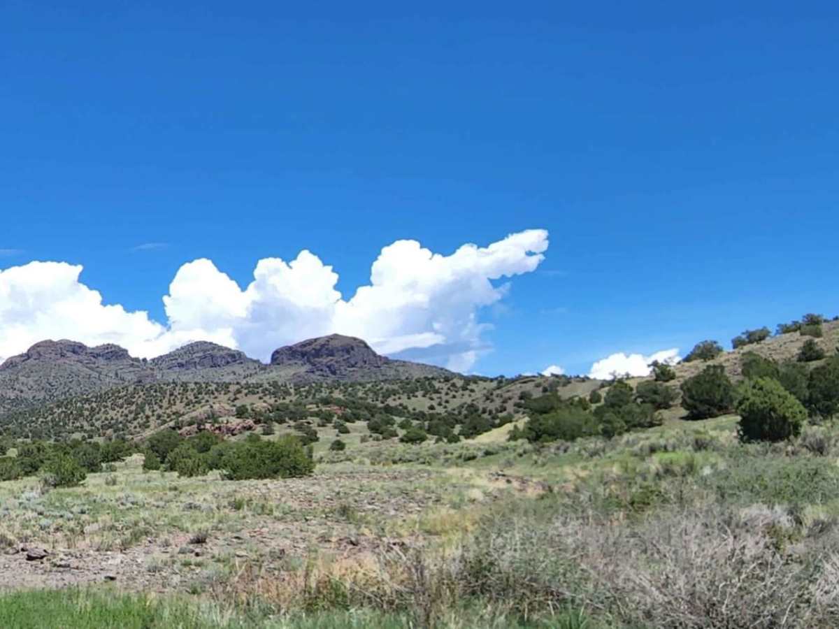 Natural Arch trail photo