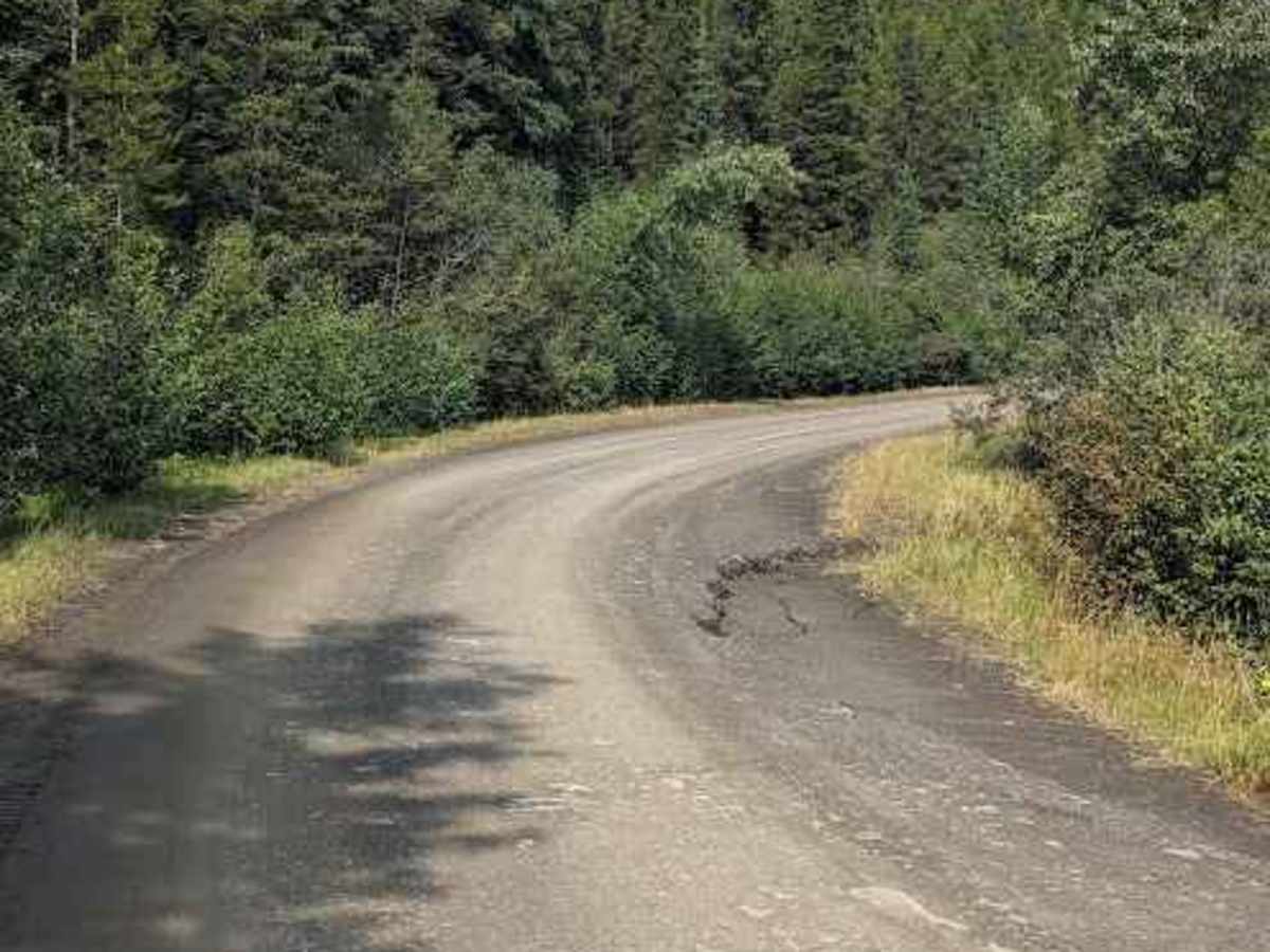 Wintering Mountain Road photo 2